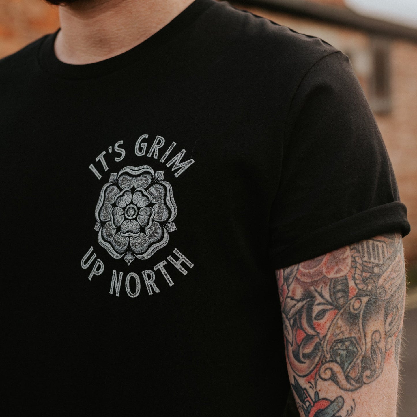 IT'S GRIM UP NORTH - T-SHIRT
