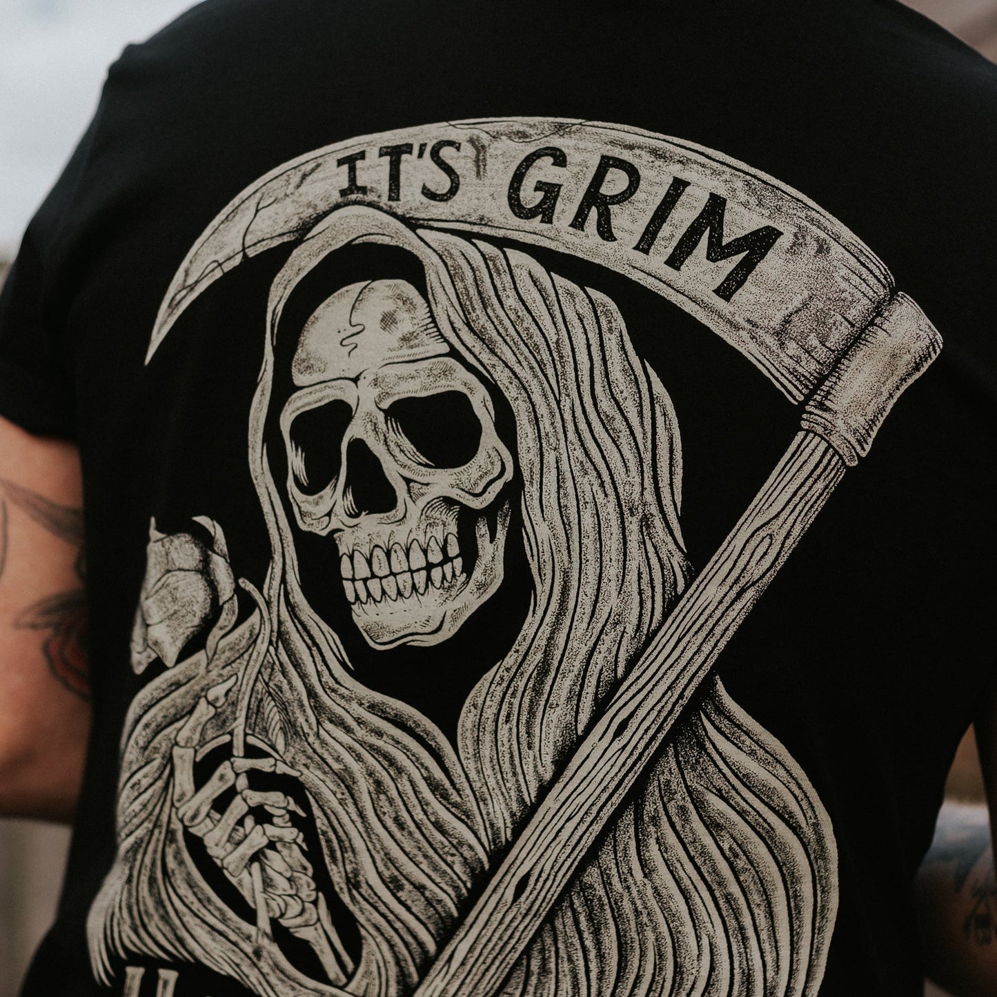 IT'S GRIM UP NORTH - T-SHIRT