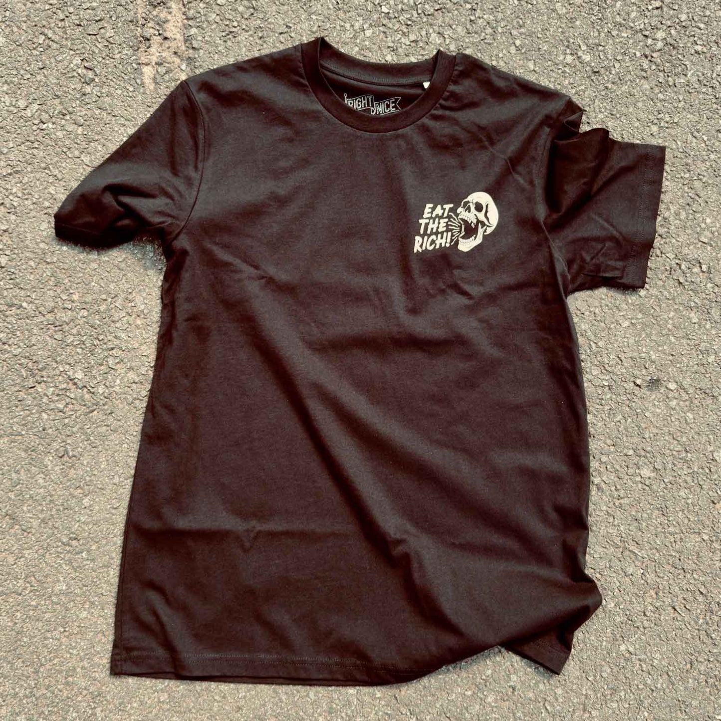 EAT THE RICH - T-SHIRT