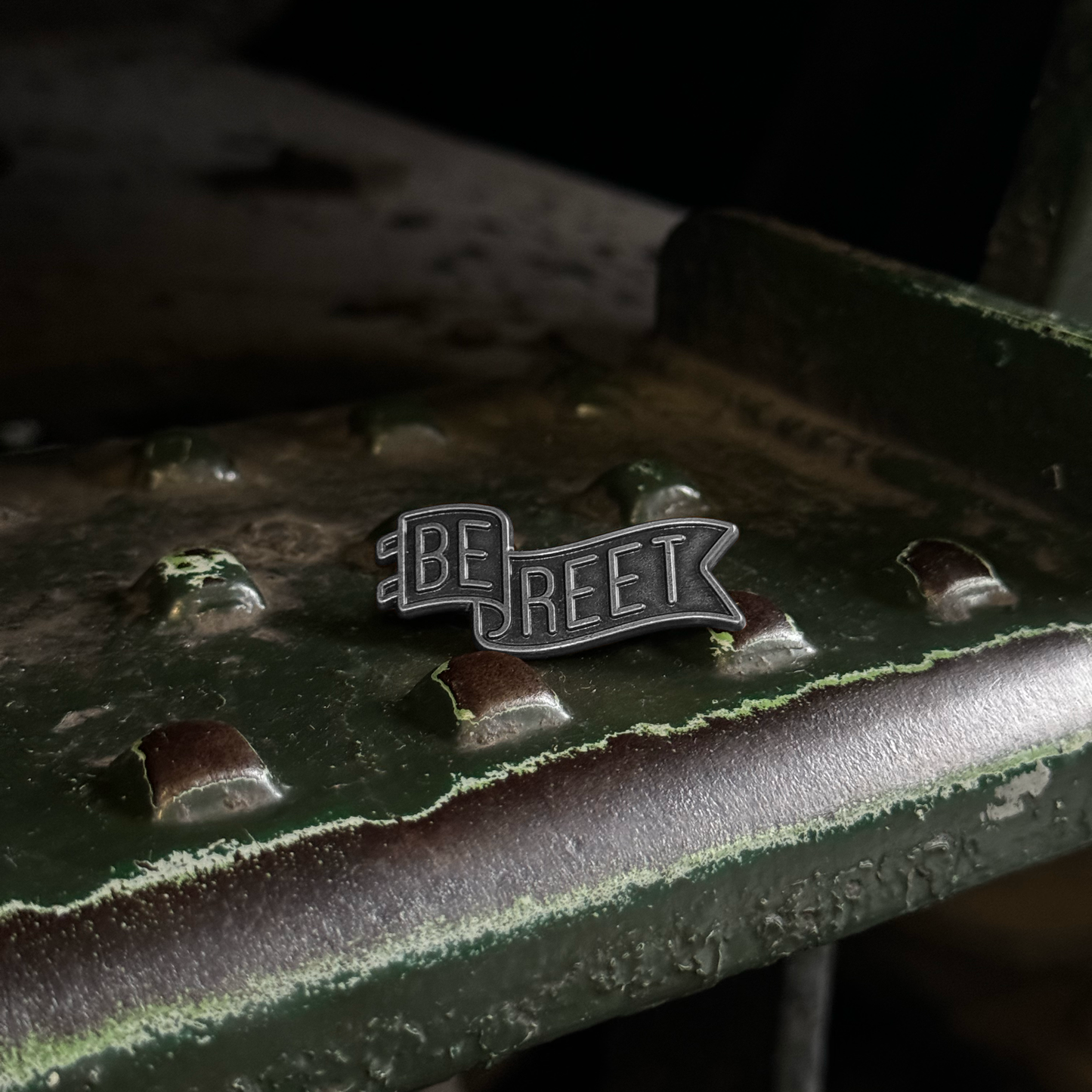 BE REET - ENAMEL PIN