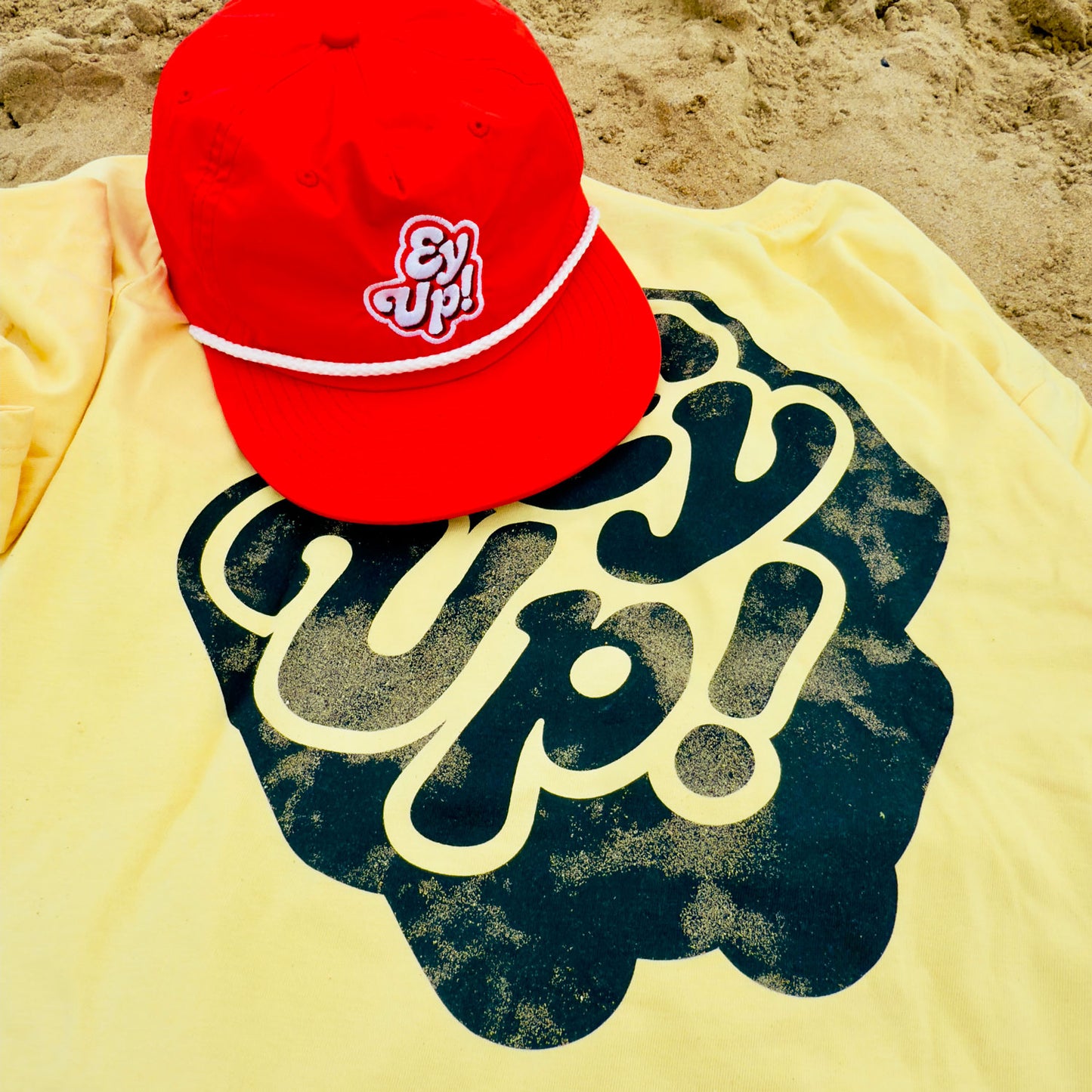 EY UP! - T-SHIRT