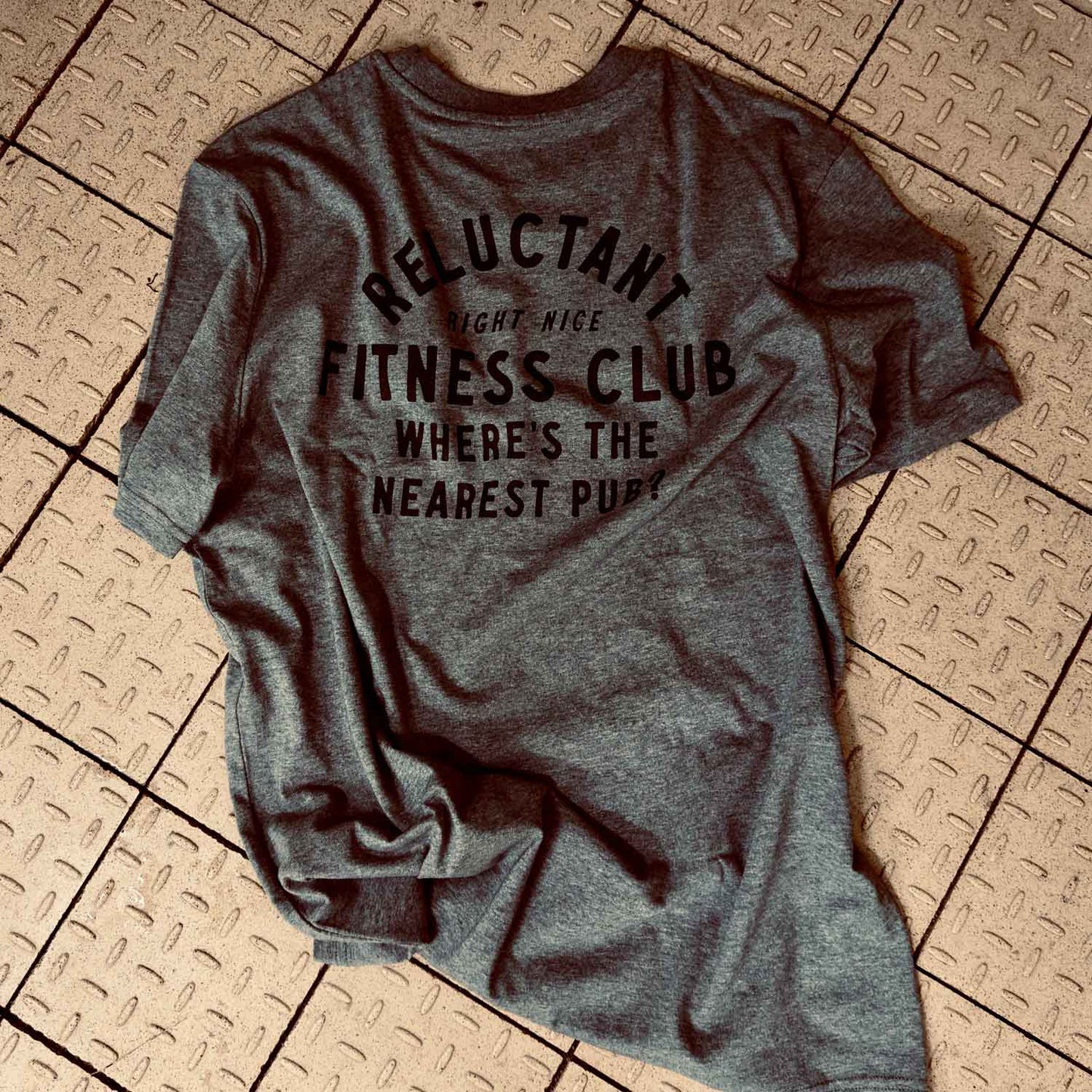 RELUCTANT FITNESS CLUB - T-SHIRT