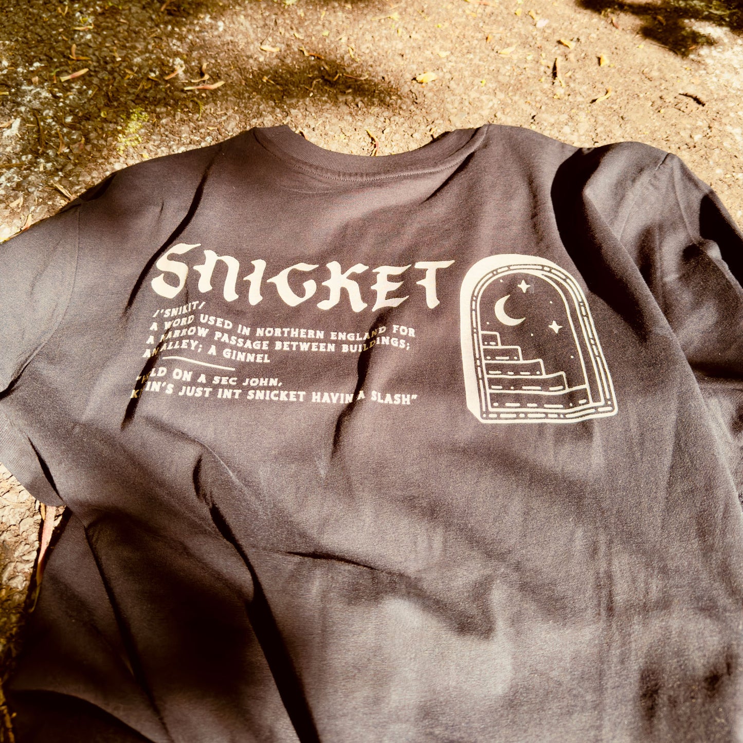 SNICKET - T-SHIRT