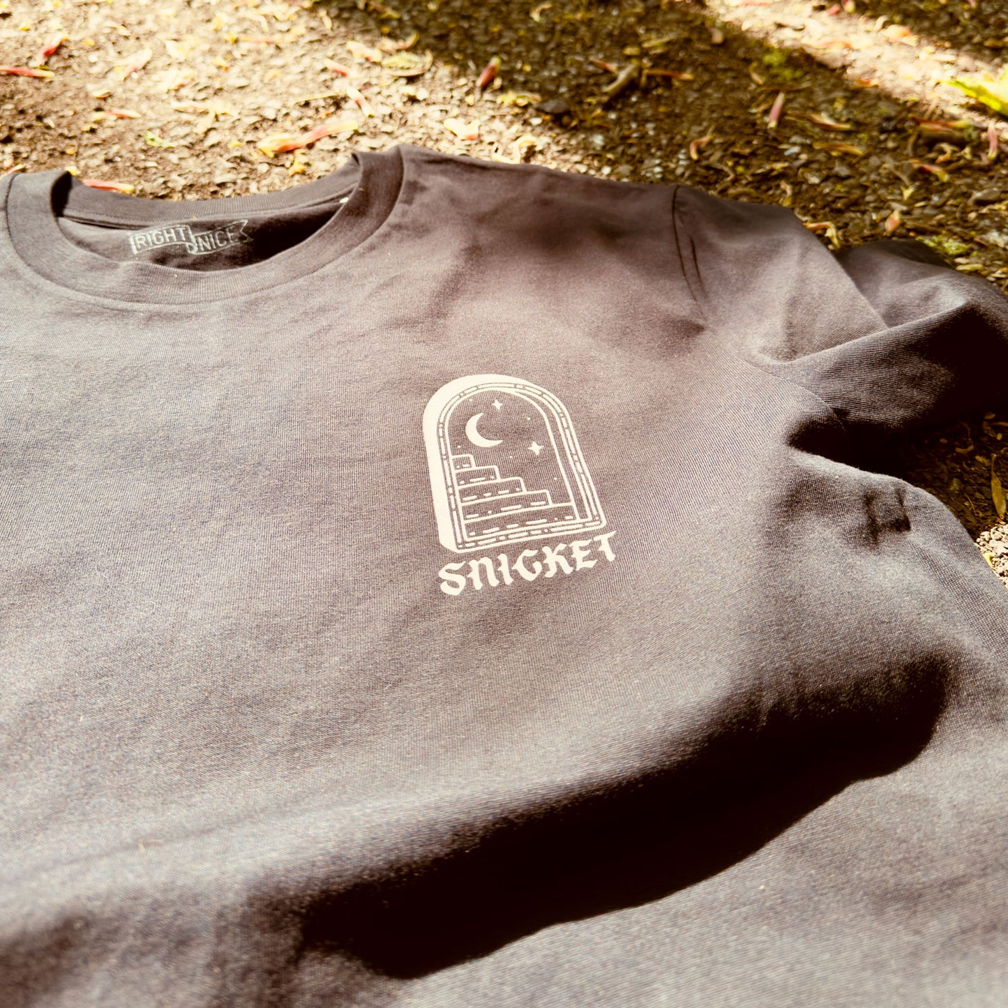 SNICKET - T-SHIRT