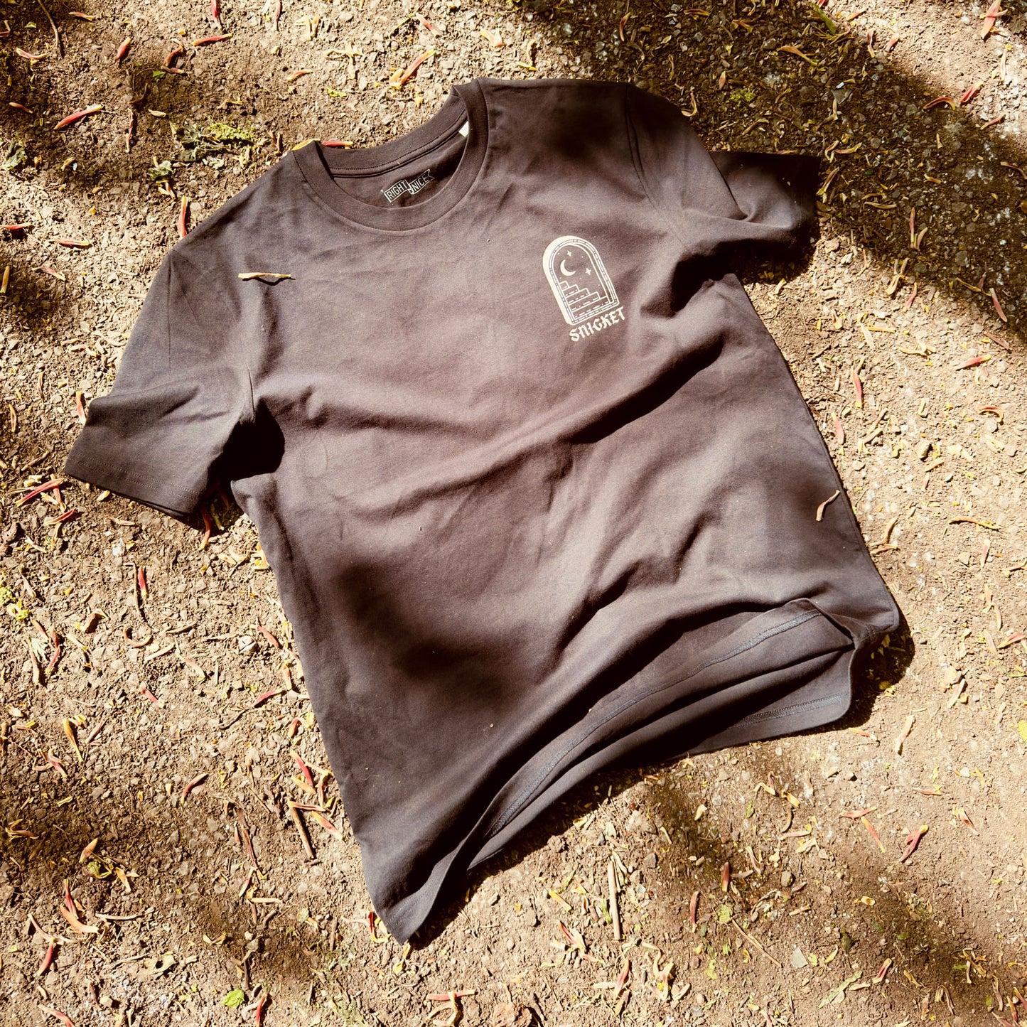 SNICKET - T-SHIRT